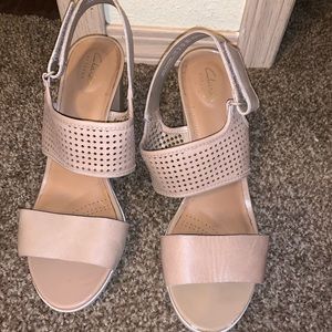Clark’s nude and white heels!
